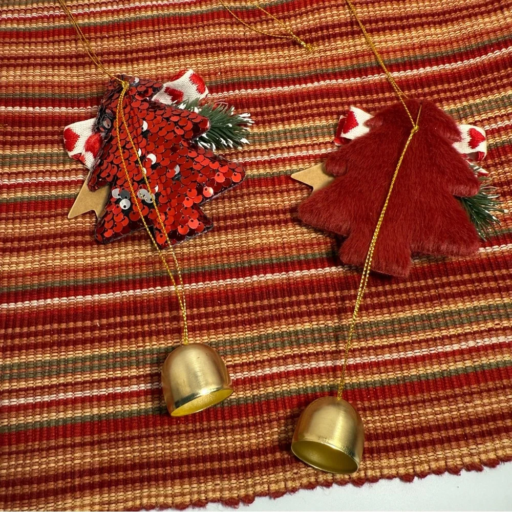 NWT Christmas Tree Ornaments Plush Decoration Bells Hanging Gift Wind Chimes